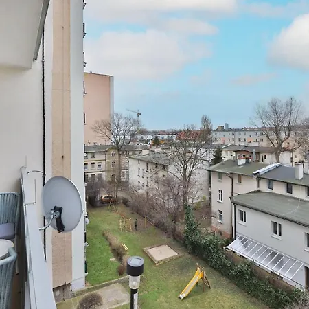 Lejlighed With Balcony Near The In By Renters