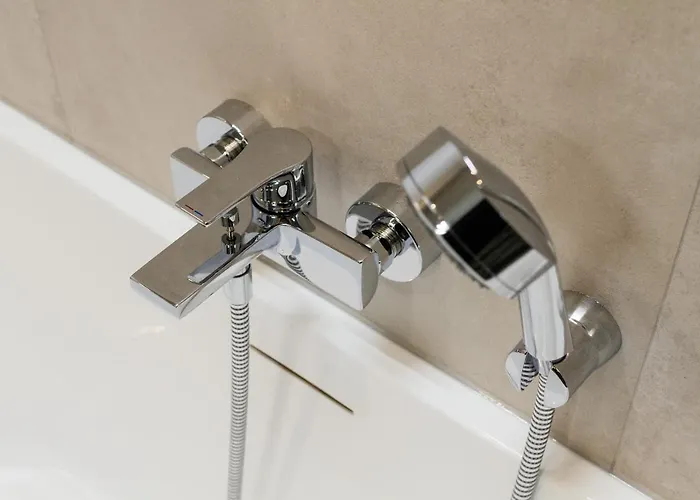 With Balcony Near The In By Renters * סופוט